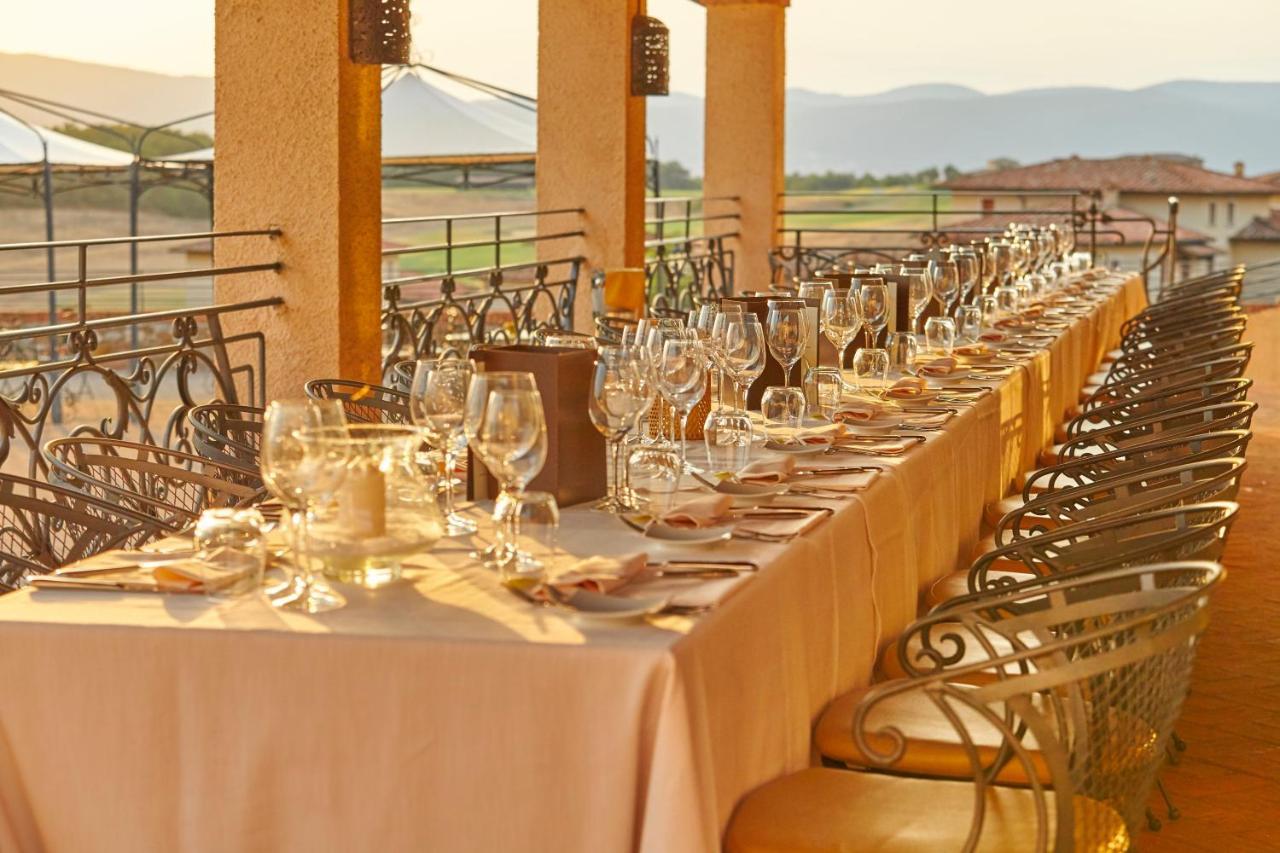 La Bagnaia Golf&Spa Resort Exterior foto