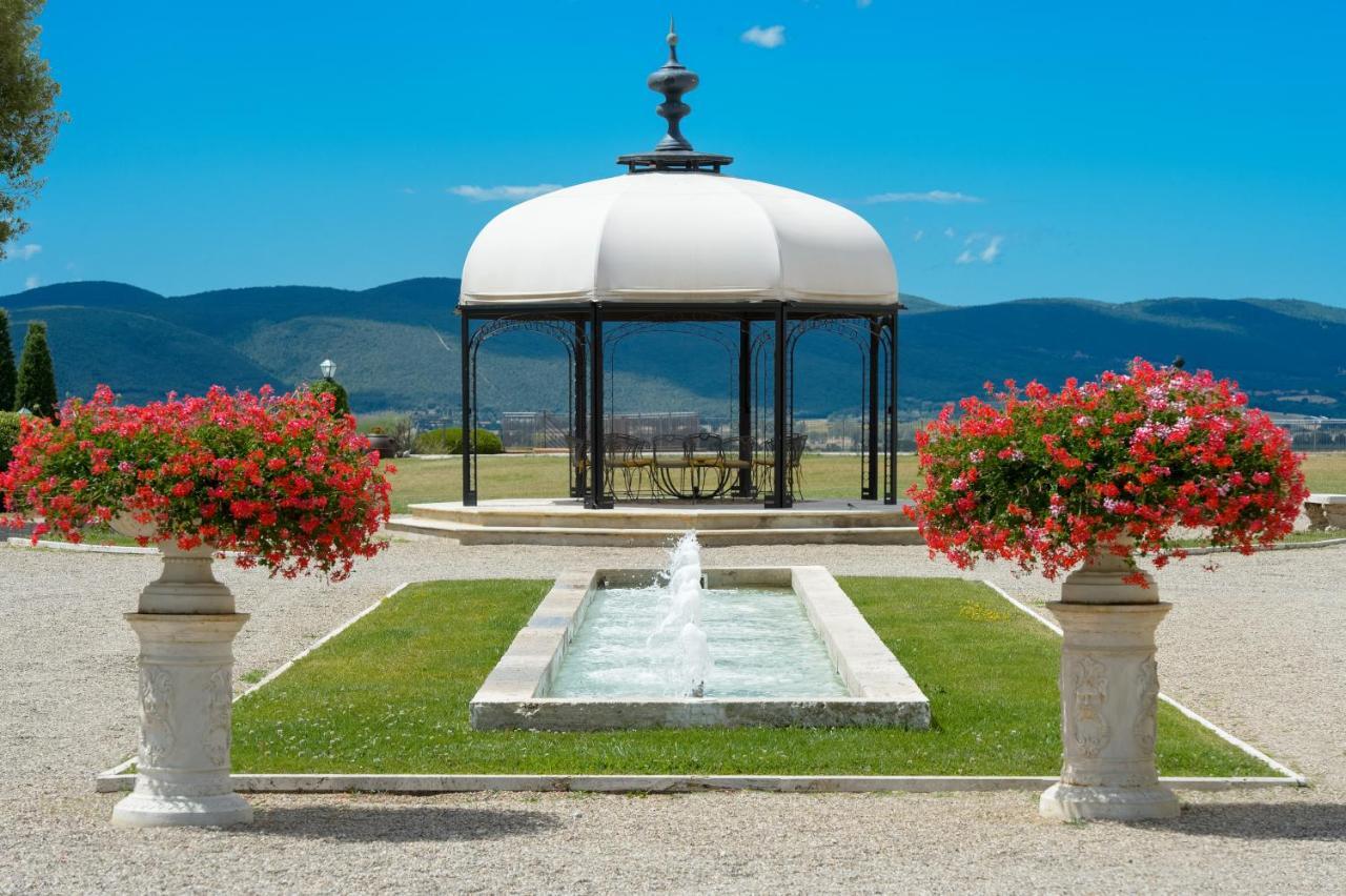 La Bagnaia Golf&Spa Resort Exterior foto